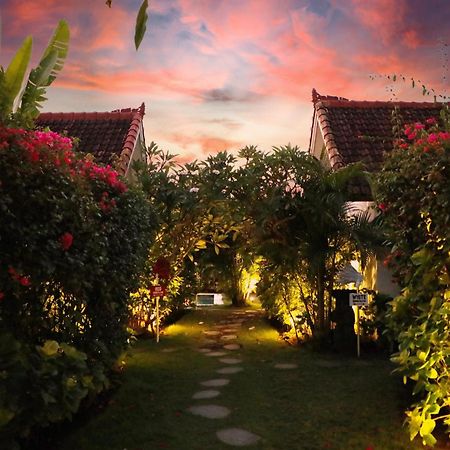 Bingin Bienvenue Guest House Uluwatu  Bagian luar foto