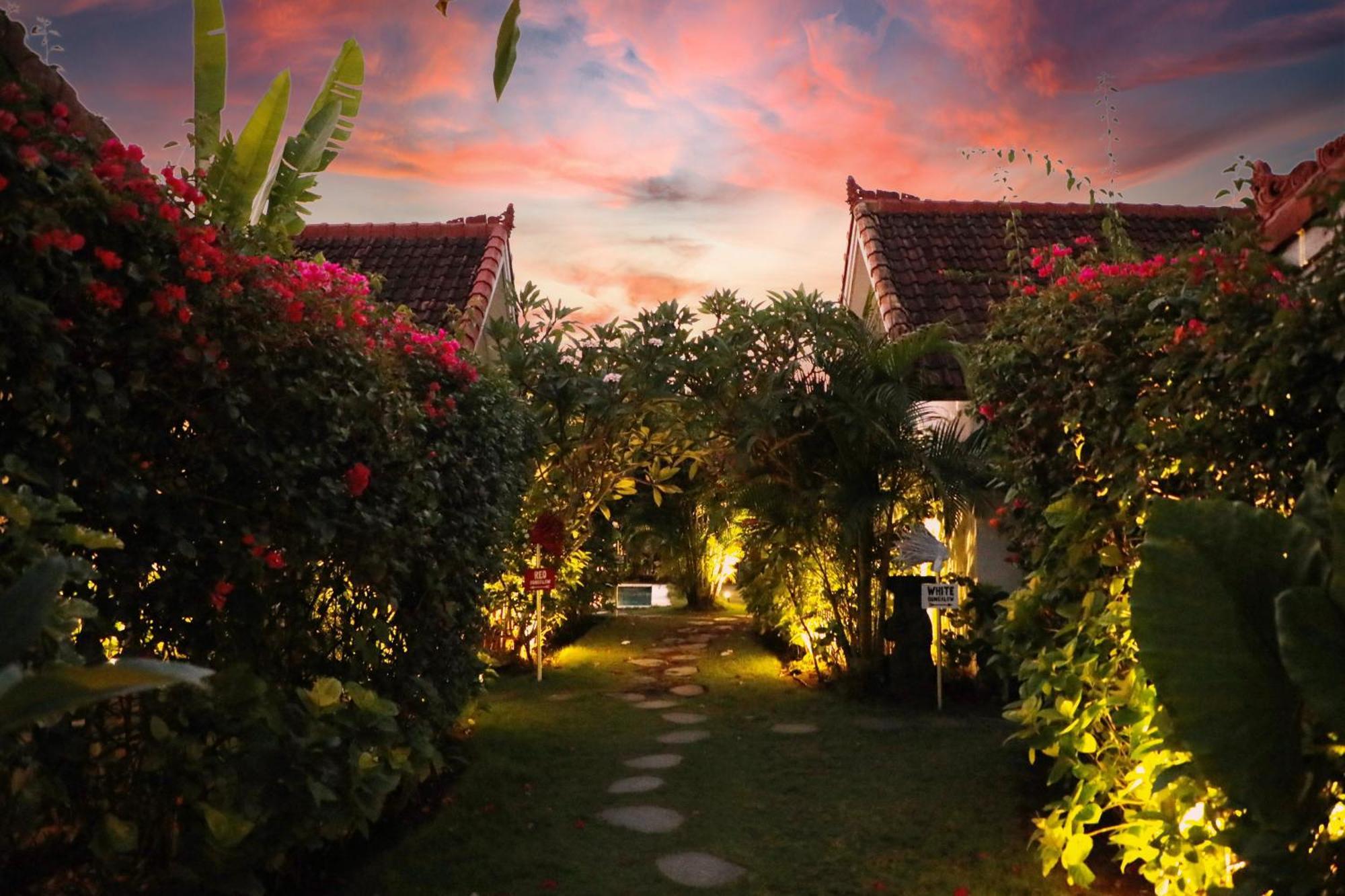Bingin Bienvenue Guest House Uluwatu  Bagian luar foto